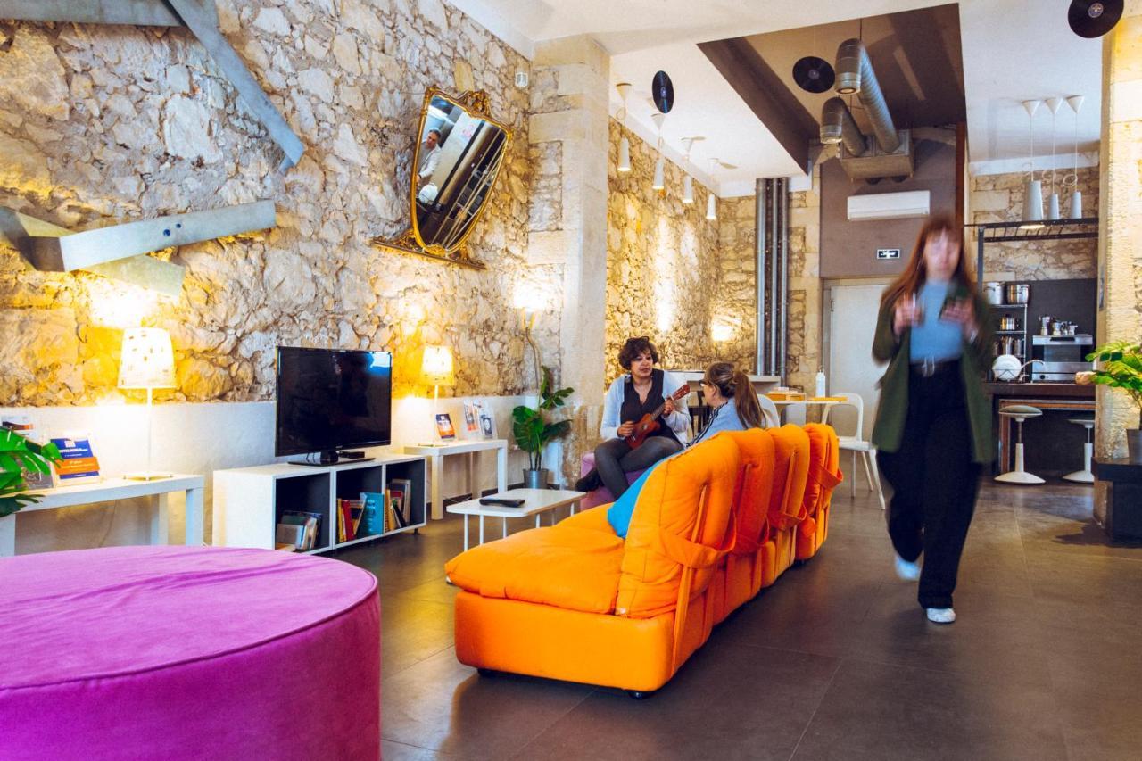 Lol Siracusa Hostal *